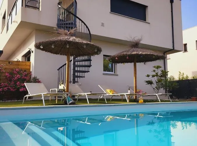 Tatil Evi 3 Etoiles Et 3 Epis Les Flamants Roses *